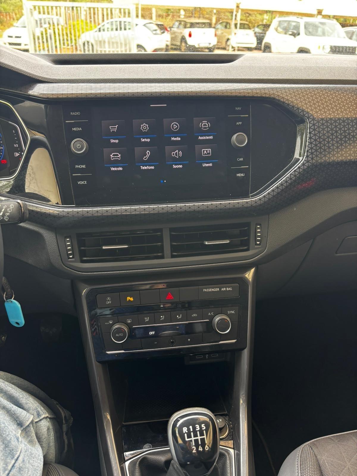 Volkswagen T-Cross 1.0 TSI 110 CV Advanced
