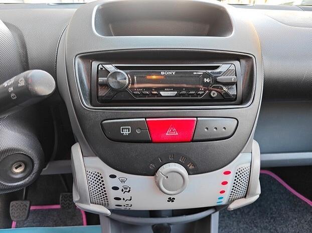 PEUGEOT 107 1.0 Benzina 3 Porte - 2010