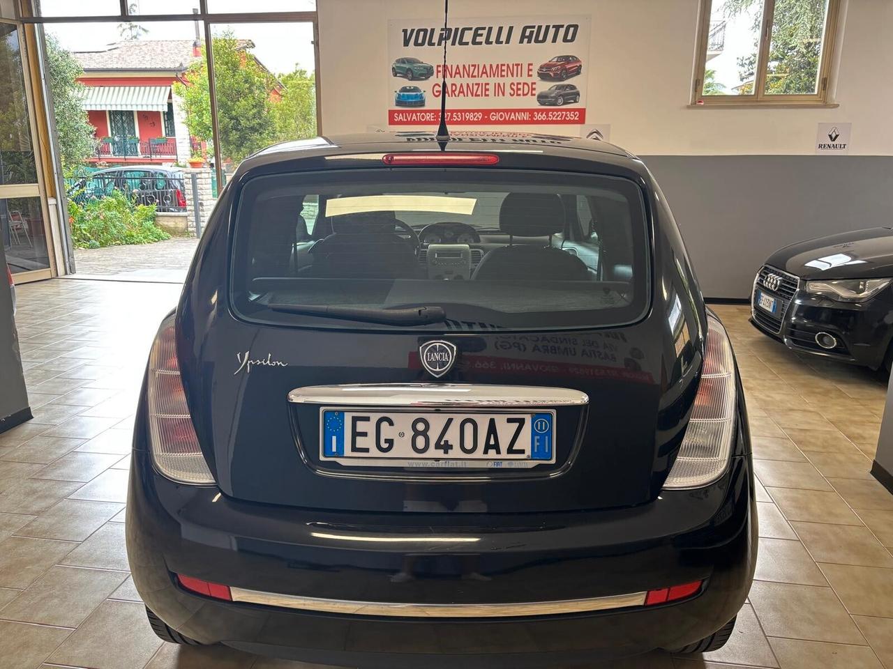 LANCIA YPSILON ANNO 2011 BZ 1.2 ADATTA NEOPATENTATI KM 64 MILA