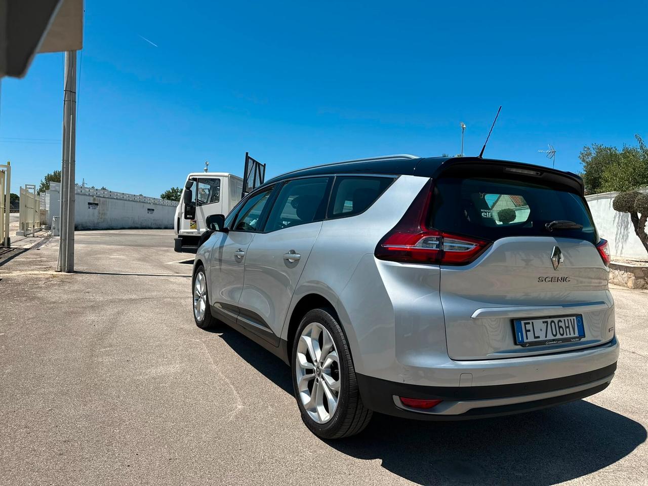 RENAULT SCENIC dCi 8V 110 CV EDC Energy Bose