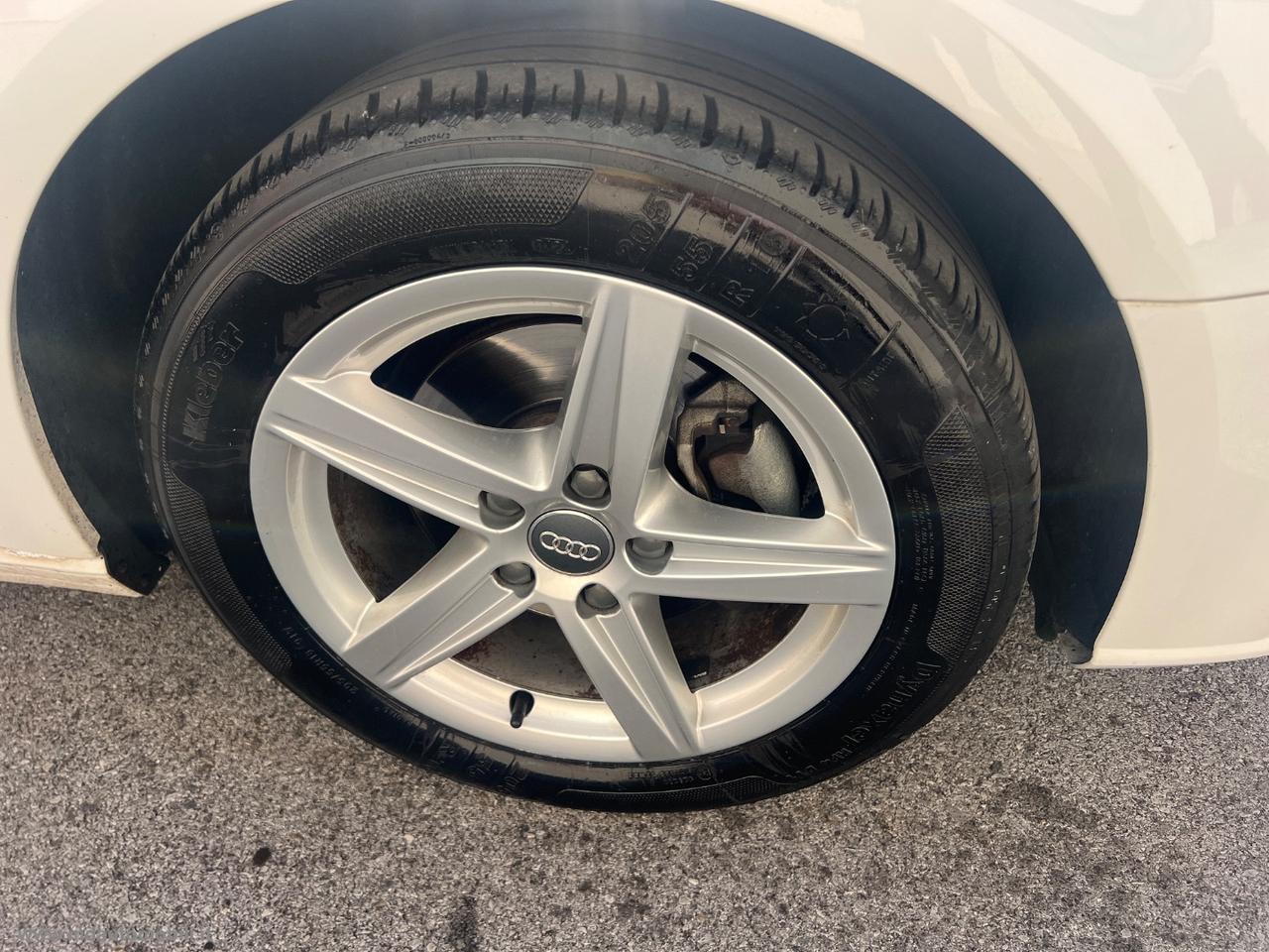 AUDI A3 SPB 30 TDI FARI LED NAVIGATORE