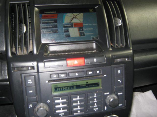 LAND ROVER Freelander 2.2 SD4 S.W. SE