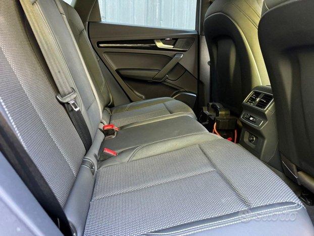 AUDI Q5 2.0 TFSI quattro S tronic S line plus