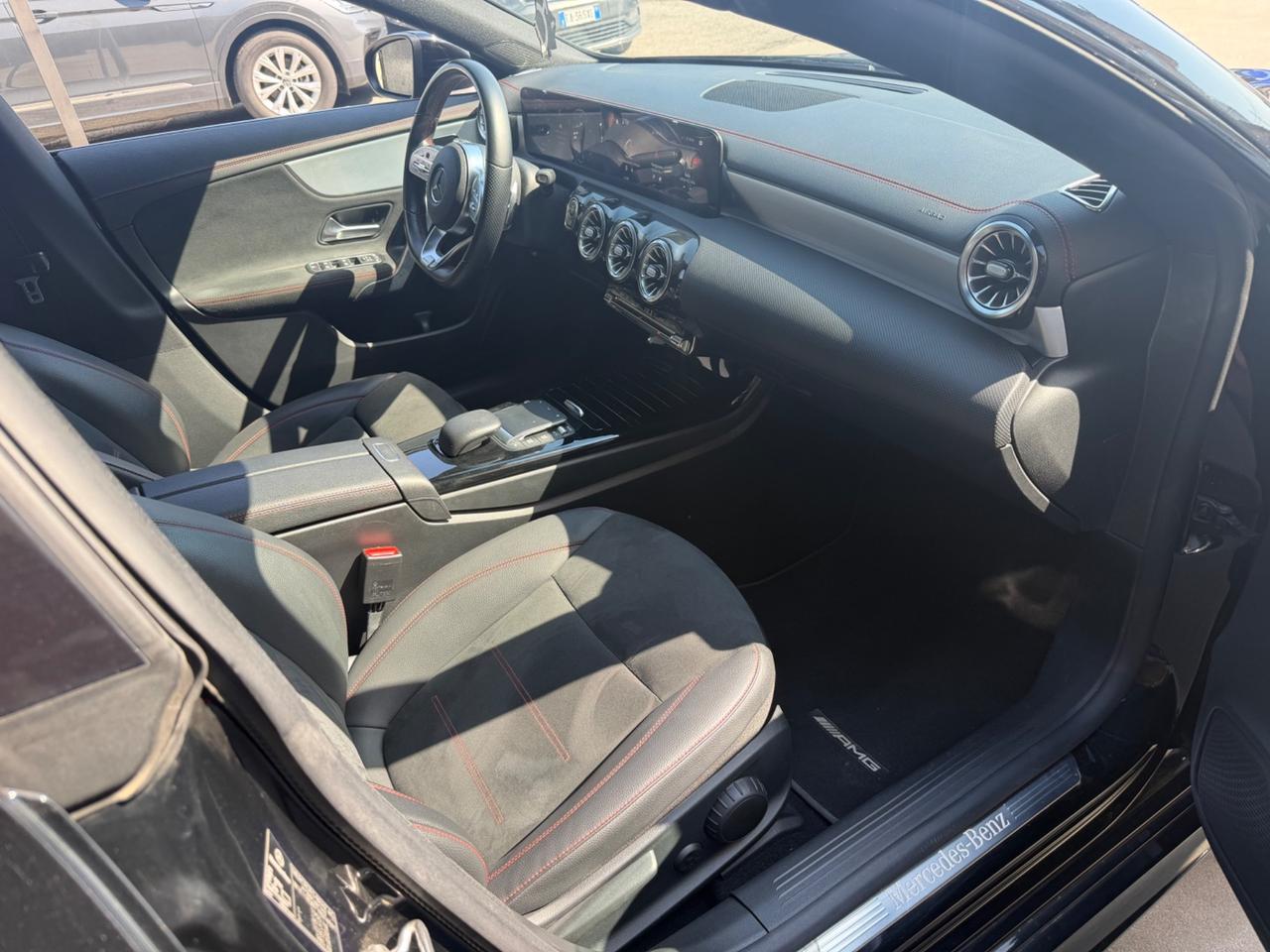 Mercedes-benz CLA 200 Automatic Premium AMG
