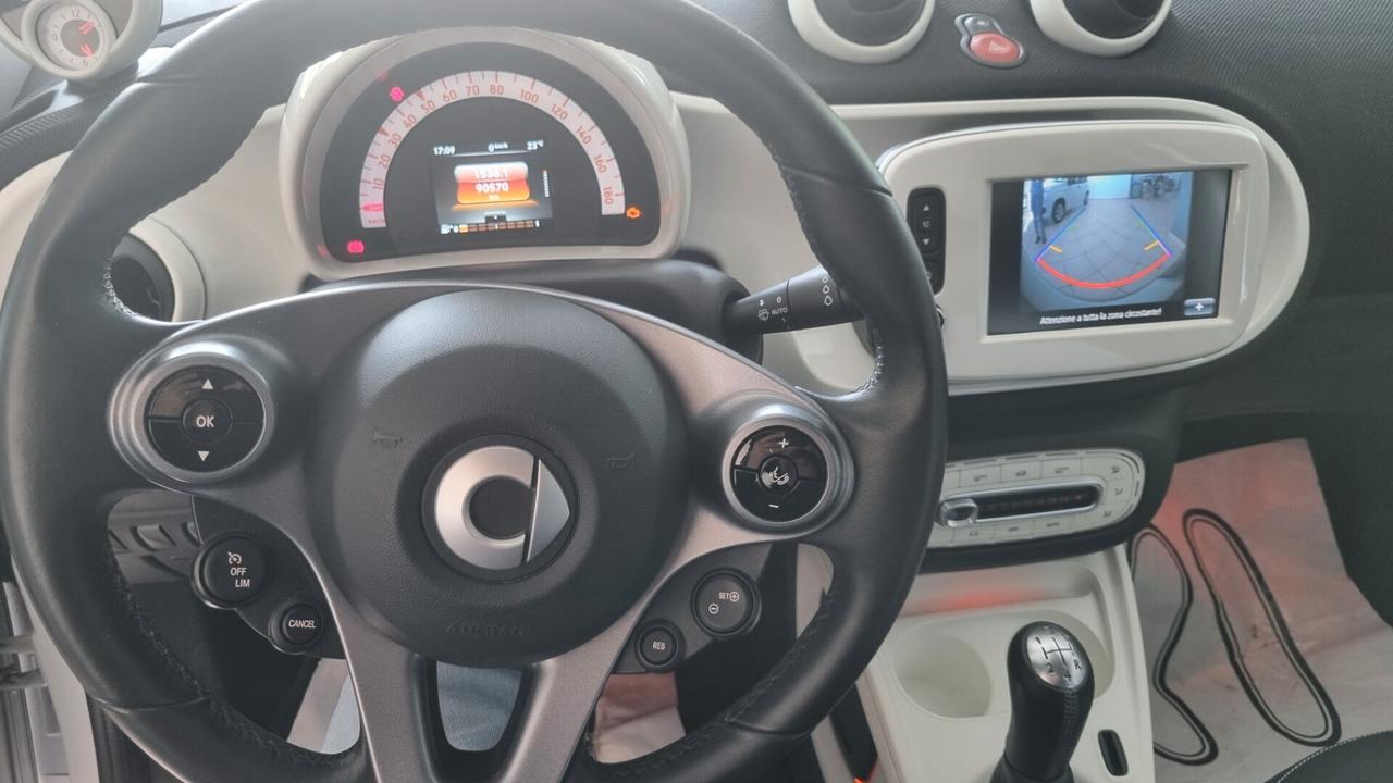 Smart ForFour 70 1.0 Passion