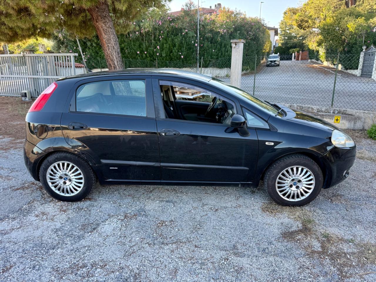 Fiat Grande punto 1.2 benzina Metano NEOPATENTATI