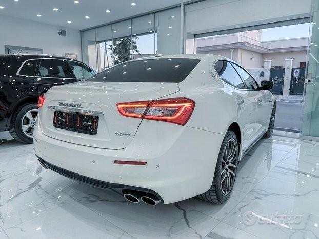 Maserati Ghibli V6 Diesel Gransport