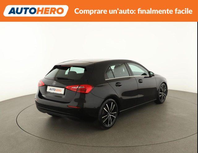 MERCEDES-BENZ A 180 d Sport