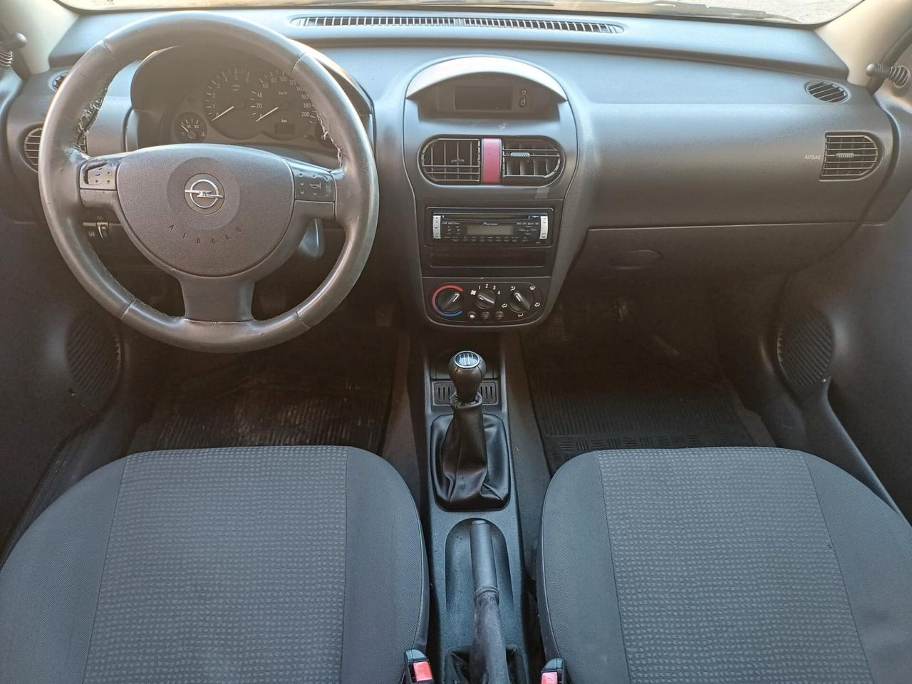 Opel Corsa 1.3 diesel 5 p. Cosmo - 2005