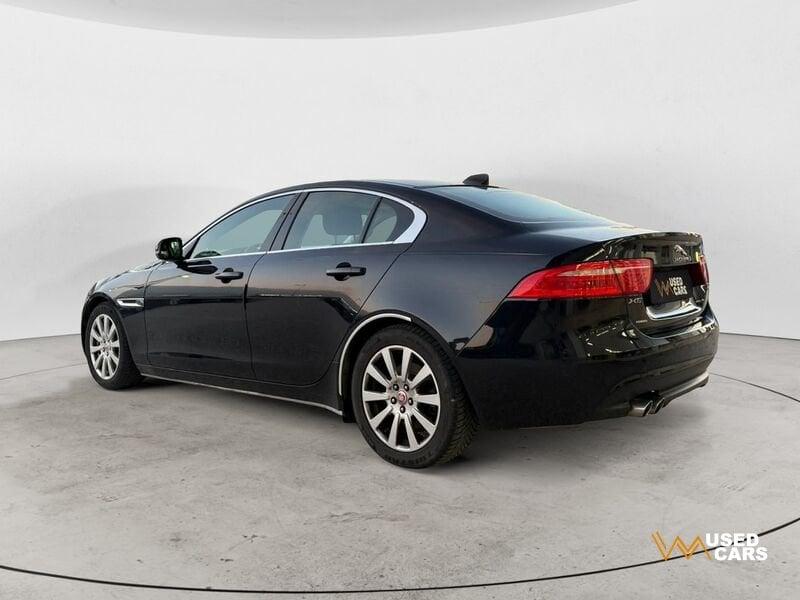 Jaguar XE XE 2.0 D 180 CV AWD aut.