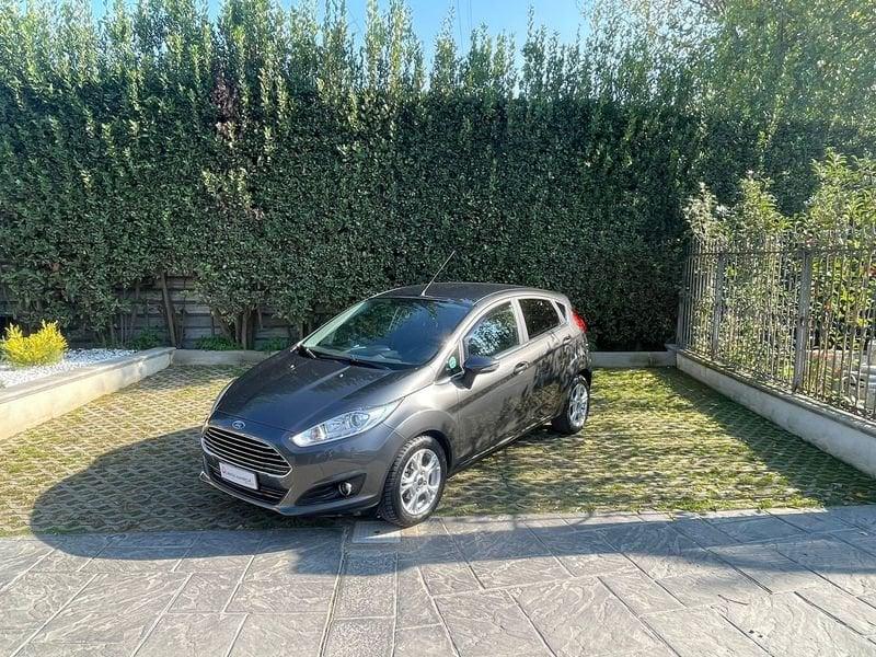 Ford Fiesta 1.4 GPL Titanium - NEOPATENTATI