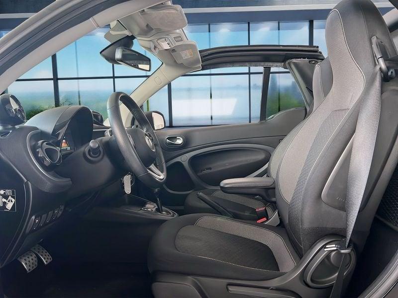 smart fortwo fortwo EQ cabrio Pulse 22 KW