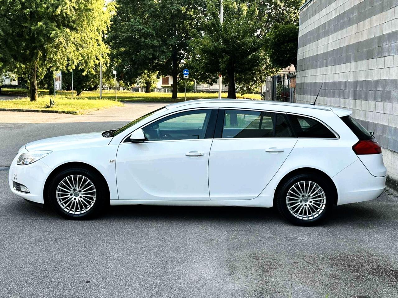 Opel Insignia 2.0 CDTI 131cv-Tag.Cert-U.Prop-Euro5