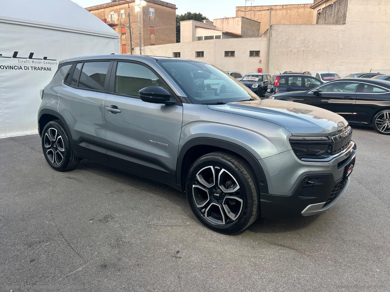 JEEP Avenger 1.2 Turbo Summit