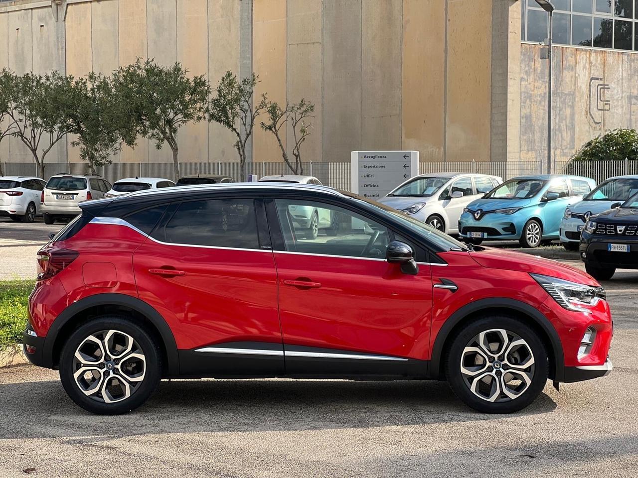 Renault Captur Plug-in Hybrid E-Tech 160 CV Intens