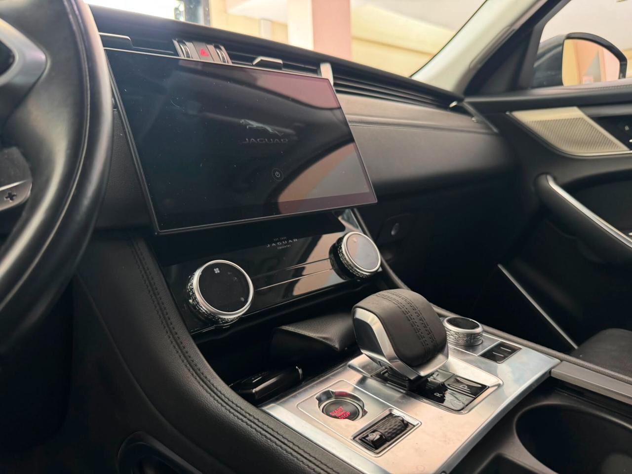Jaguar F-Pace 2.0 D 204 CV AWD aut. R-Dynamic HSE