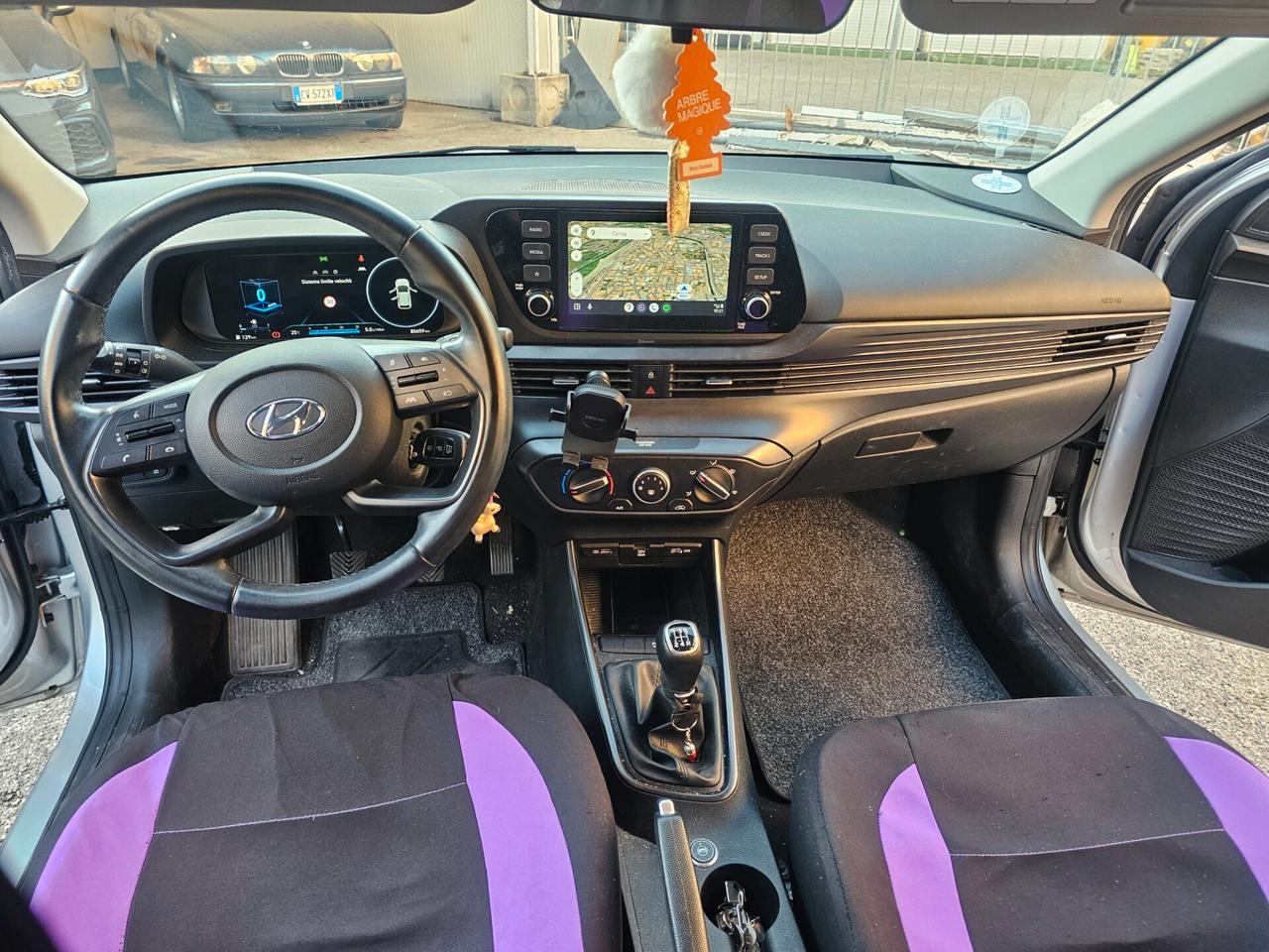 Hyundai i20 1.2 MPI MT Connectline