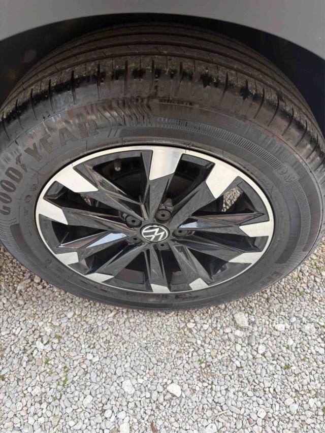 VOLKSWAGEN T-Cross 1.0 TSI Sport