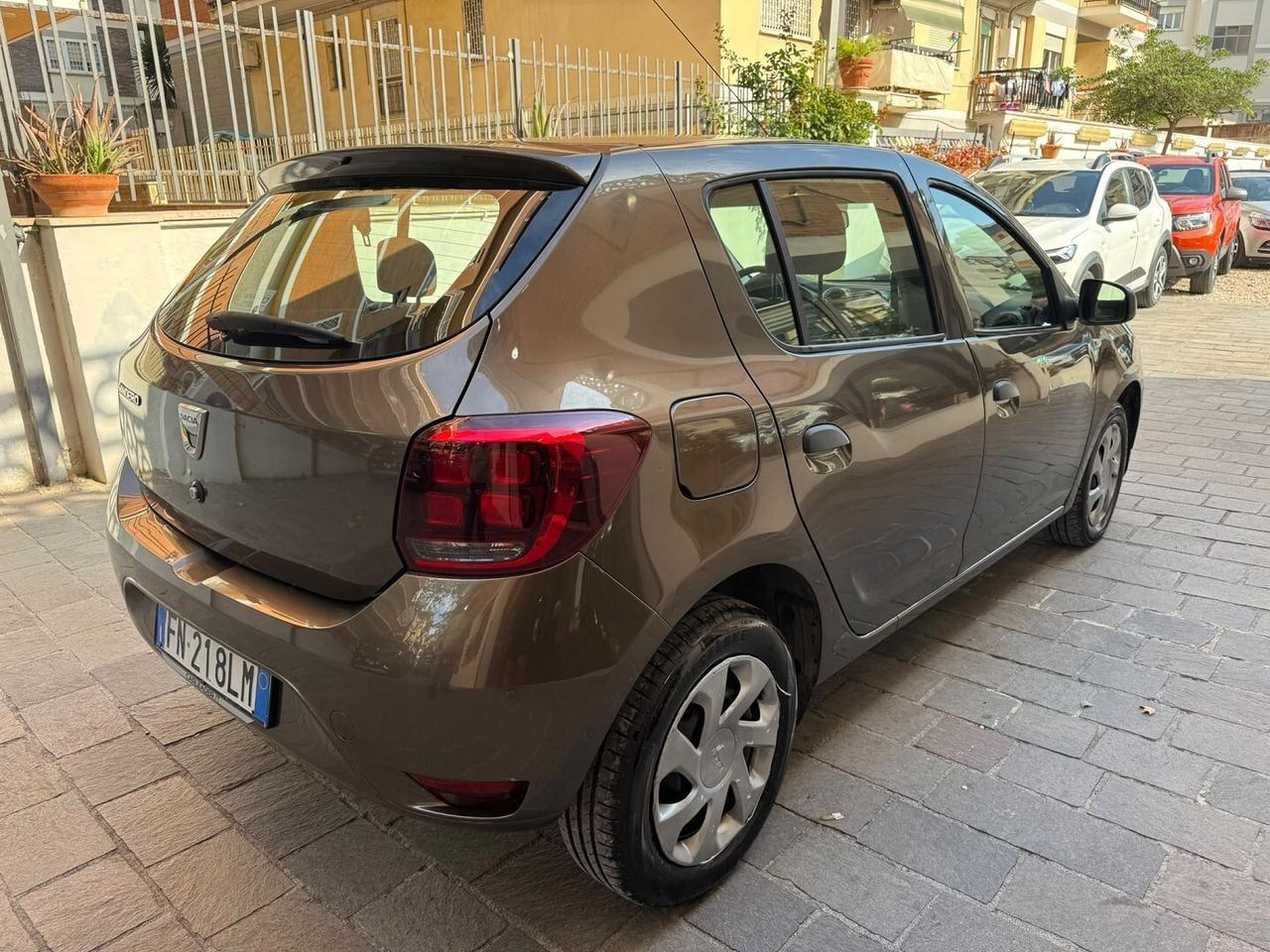 DACIA Sandero 1.5 dCi 8V 75CV Start&stop Laureate