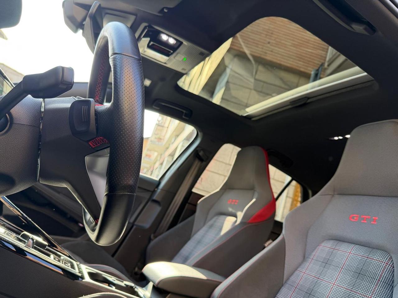 Volkswagen Golf 2.0 TSI GTI GTi #9211