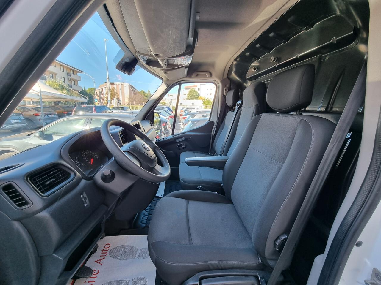 NISSAN NV400 35 2.3 dci 135cv