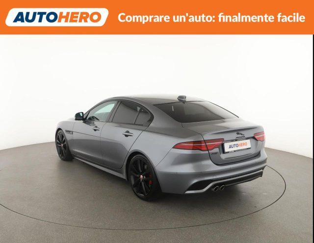 JAGUAR XE 2.0 D 204 CV aut. R-Dynamic Black