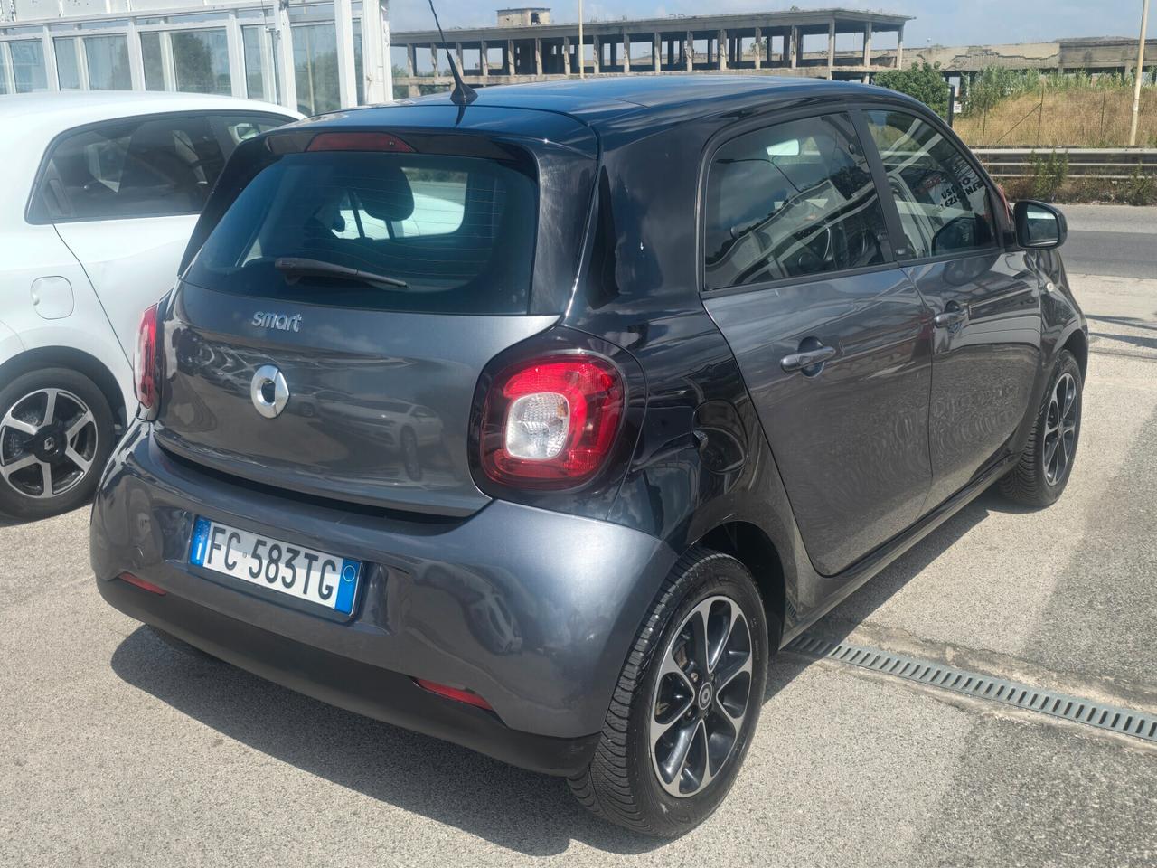 Smart ForFour 70 1.0 Passion Fidaty