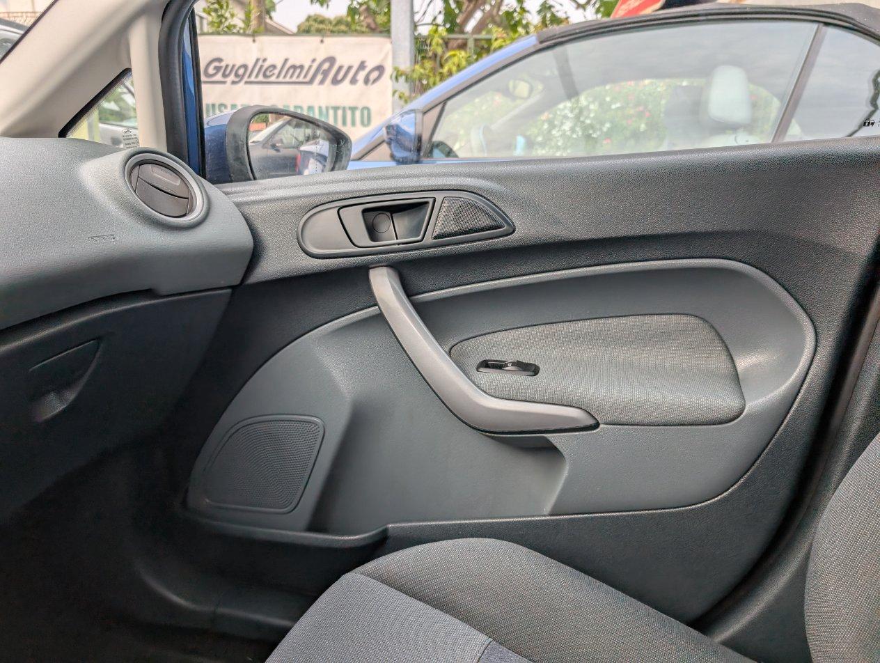 Ford Fiesta 5 Porte Fiesta 5p 1.2 16v + 82cv