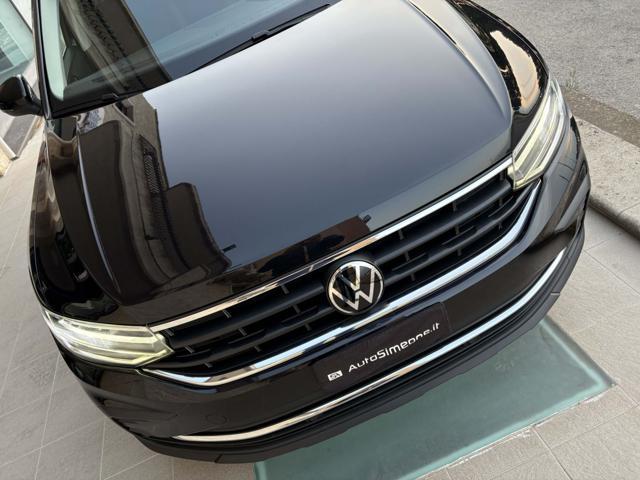 VOLKSWAGEN Tiguan 2.0 TDI 150 CV SCR DSG Life TELECAMERA