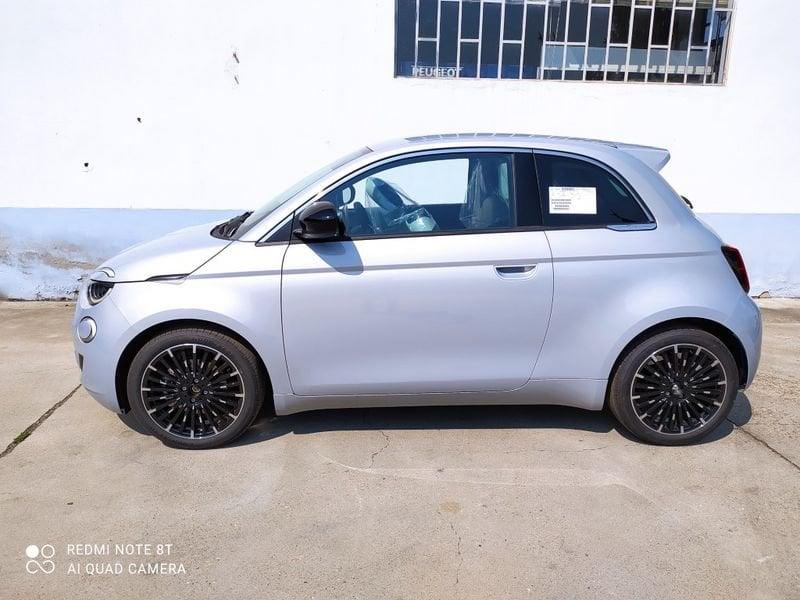 FIAT 500 Hybrid Hybrid Icon CBC