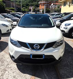 Nissan Qashqai 1.6 dCi AUTOM. NAVI CERCHI 18 FULL