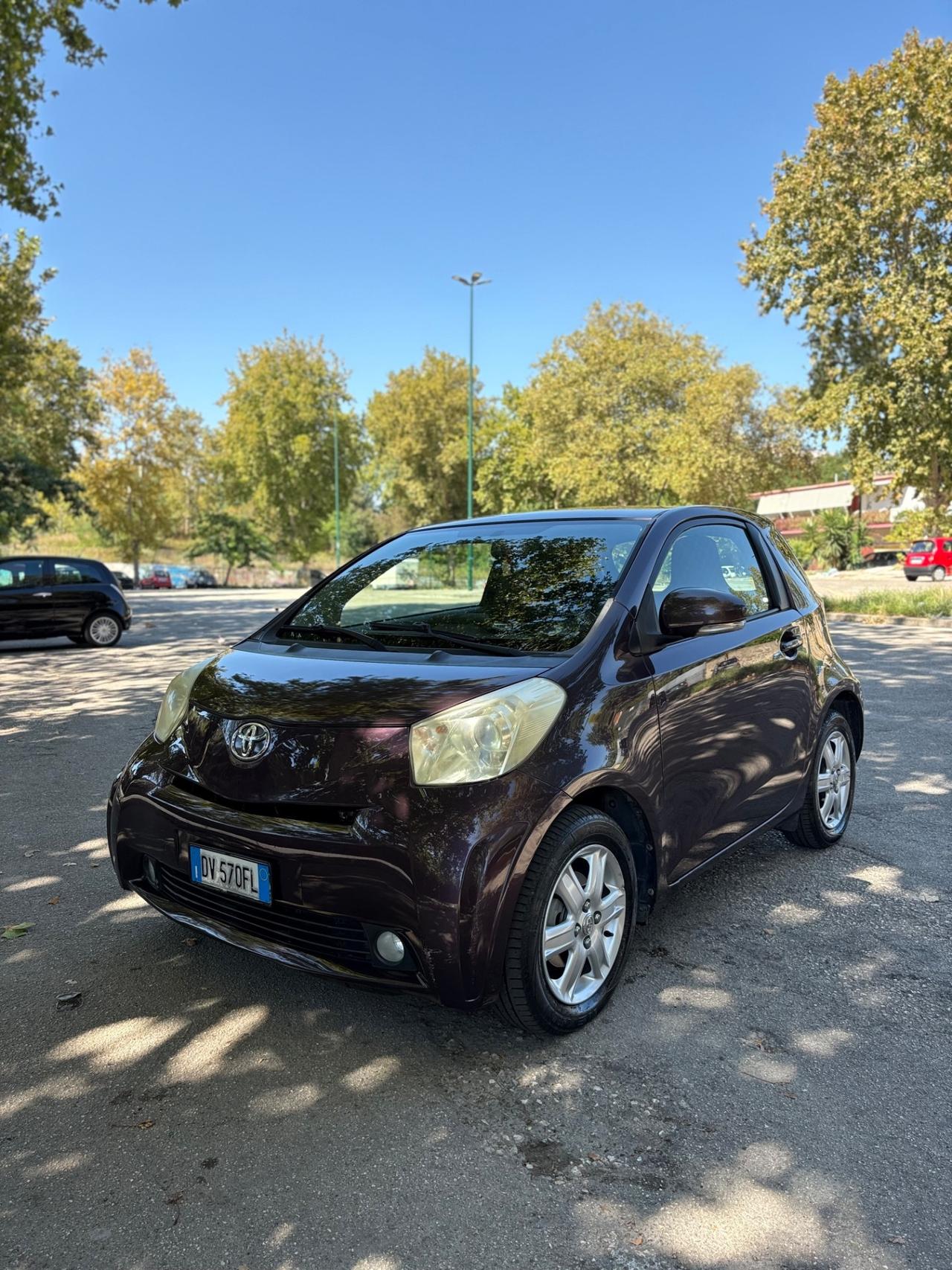 Toyota IQ Automatica 1.0 benzina 68cv