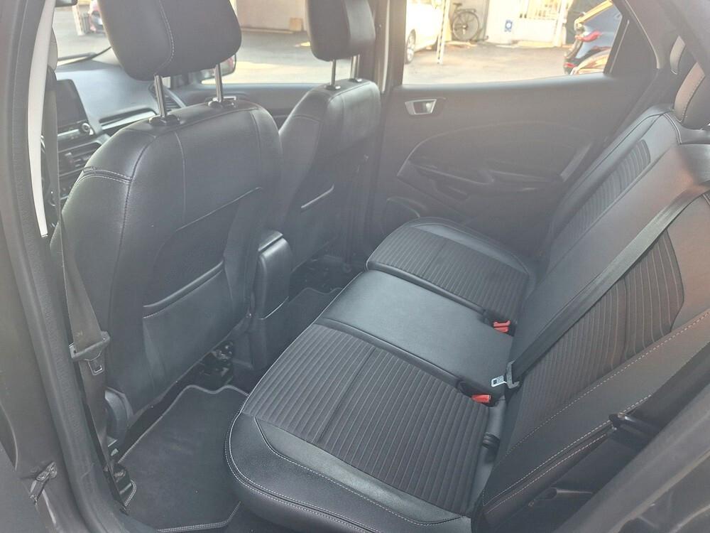 Ford EcoSport 1.0 benzina Titanium