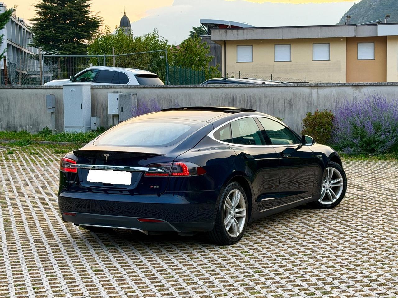 Tesla Model S P85,,RICARICA GRATIS A VITA SC01”