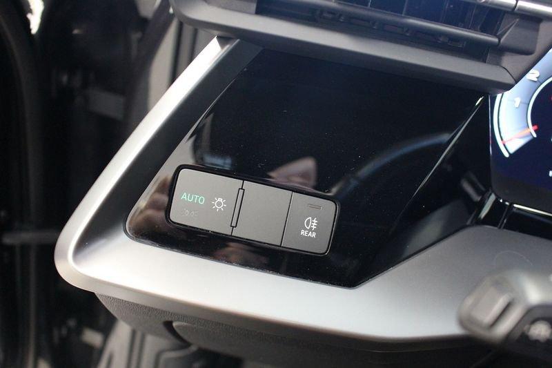 Audi A3 Sportback 30 TFSI S tronic Business Advanced