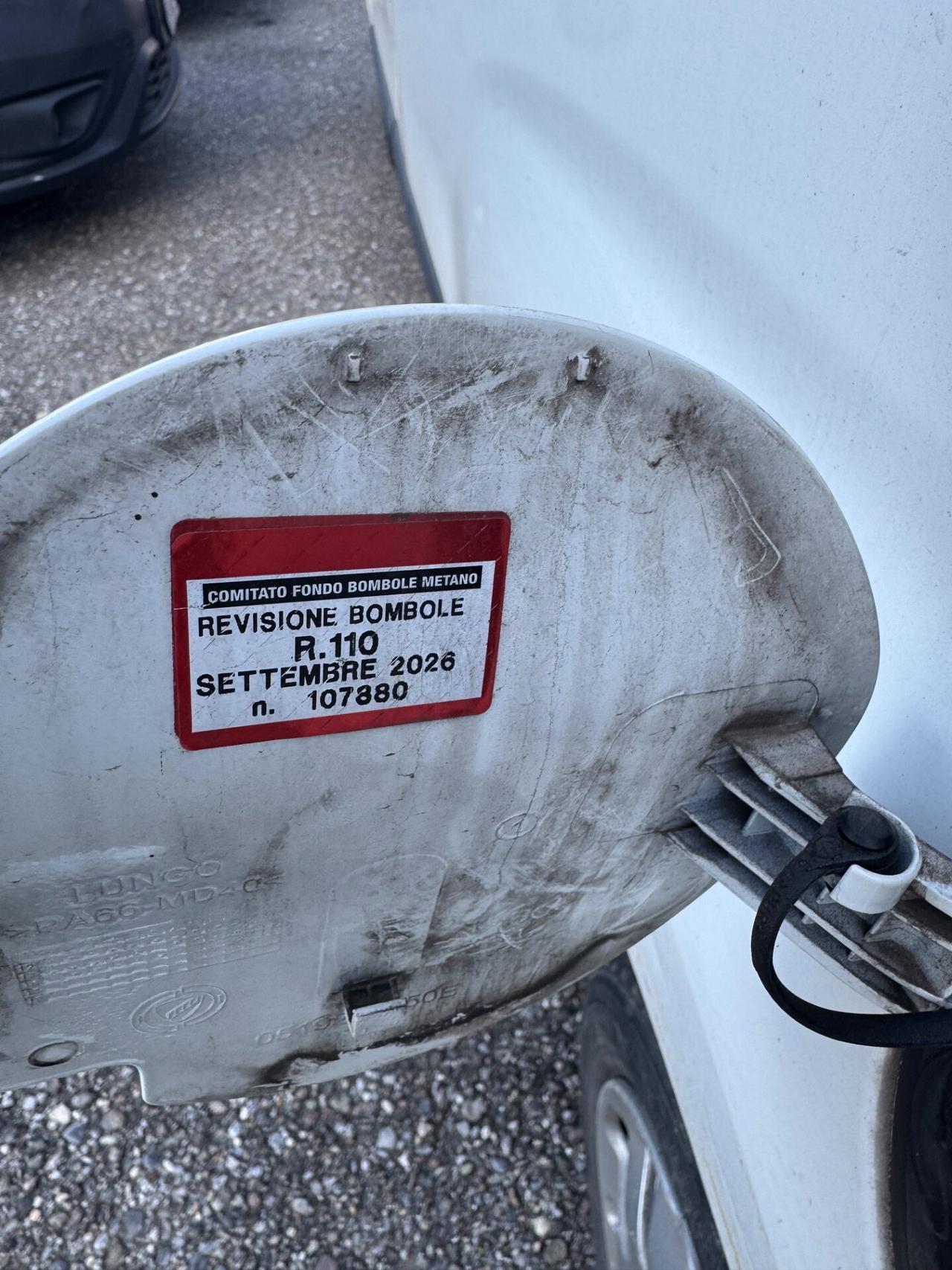 Fiat doblo metano maxi