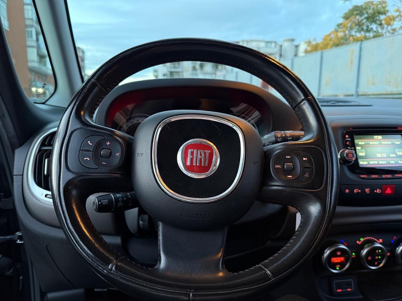Fiat 500L Living 1.6 Multijet 120 CV Lounge PARI AL NUOVO