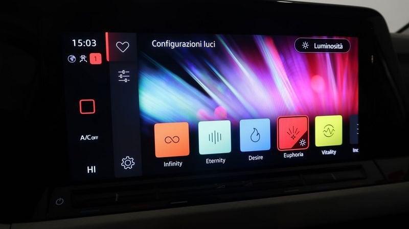 Volkswagen Golf Golf 2.0 TDI 150 CV DSG SCR Life #NAVI#SENSORI PARCHEGGIO#