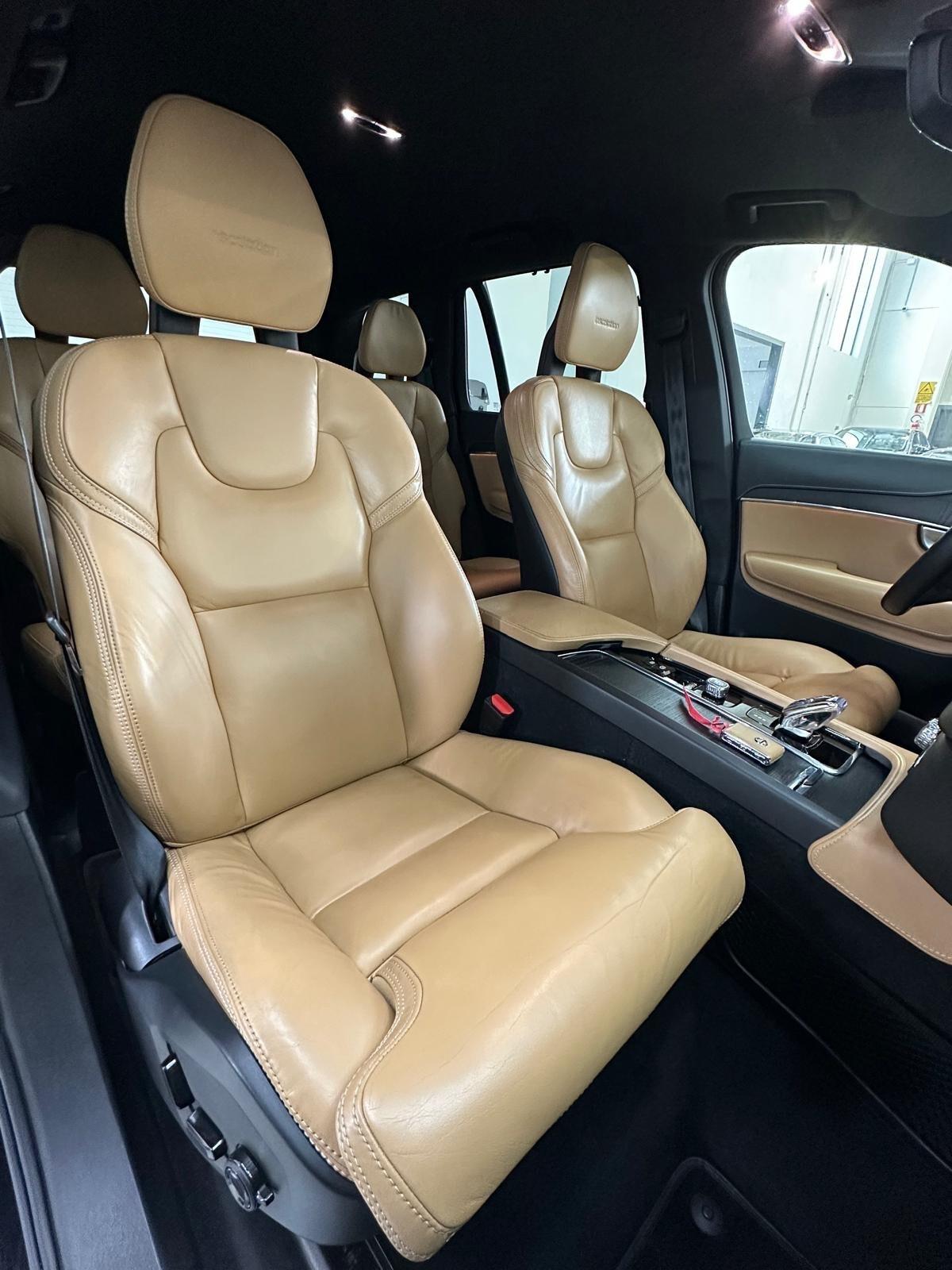 Volvo XC 90 XC90 B5 (d) AWD Geartronic Inscription