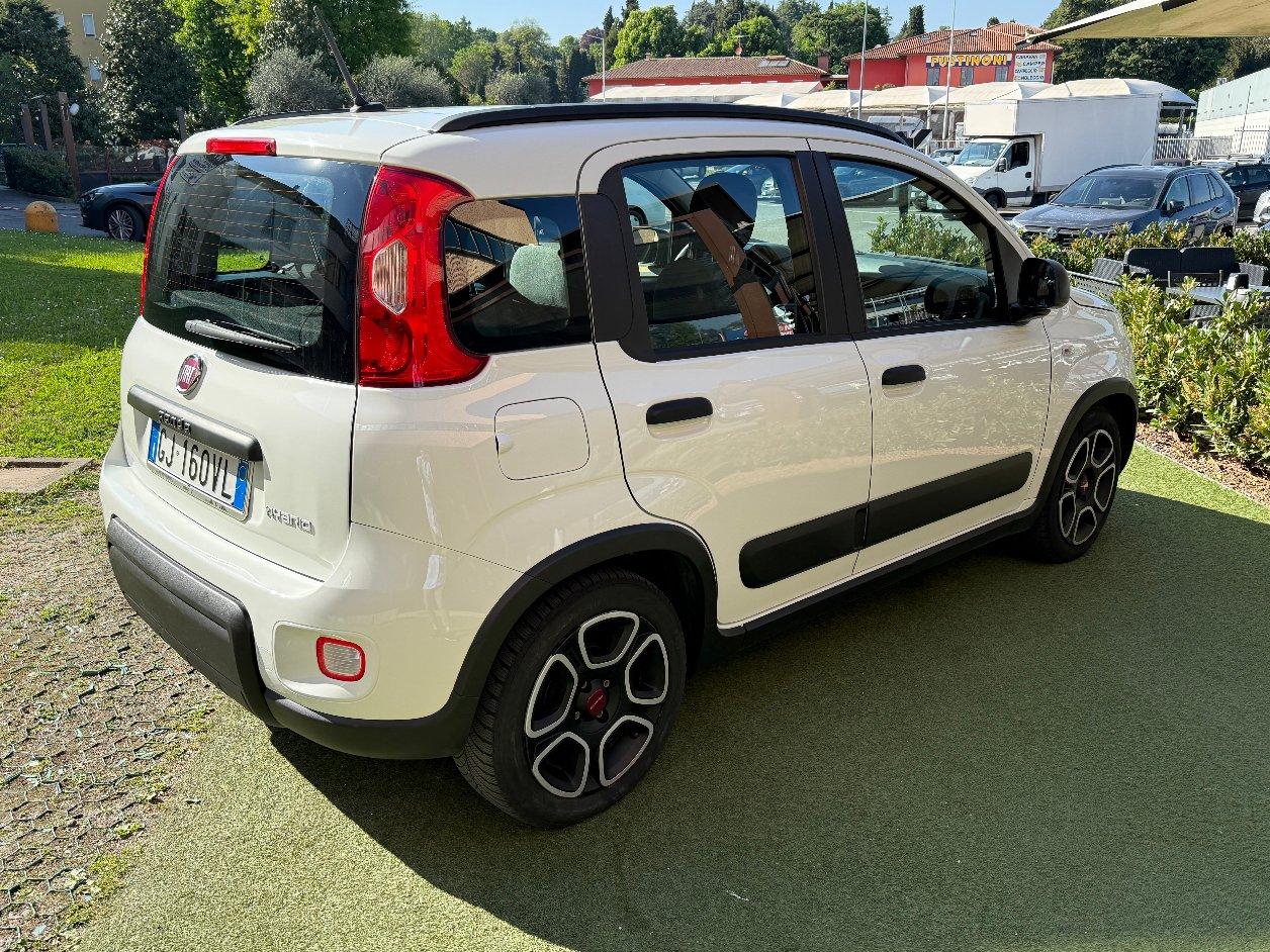Fiat Panda 1.0 Hybrid City Life 70cv 5p.ti OK NEOPAT 68000km