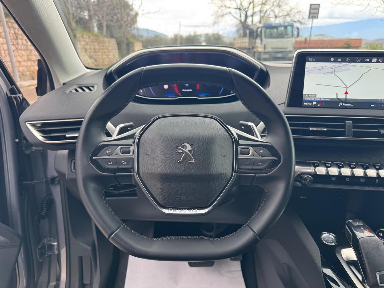 Peugeot 3008 BlueHDi 130 S&S EAT8 Allure