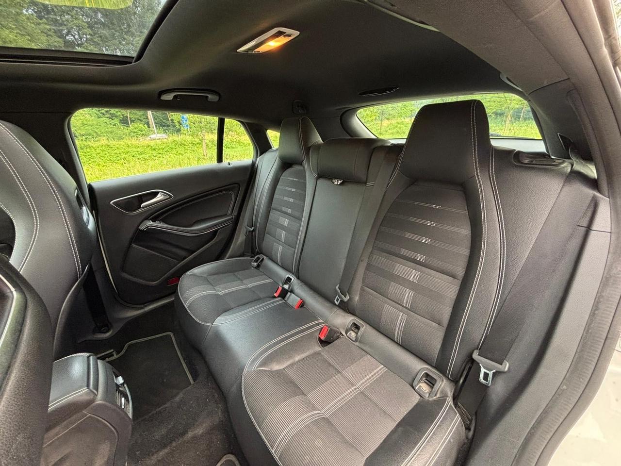 Mercedes-benz CLA 200 CLA 200 d Automatic Premium