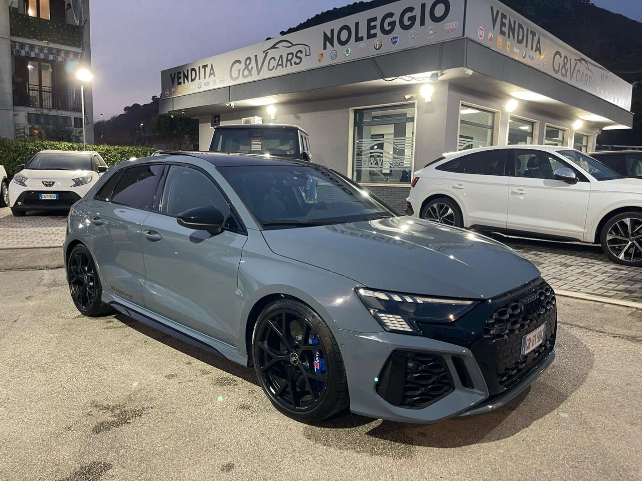 Audi RS3 Sportback 2.5TFSI *CARBOCERAMICA*PANORAMA*