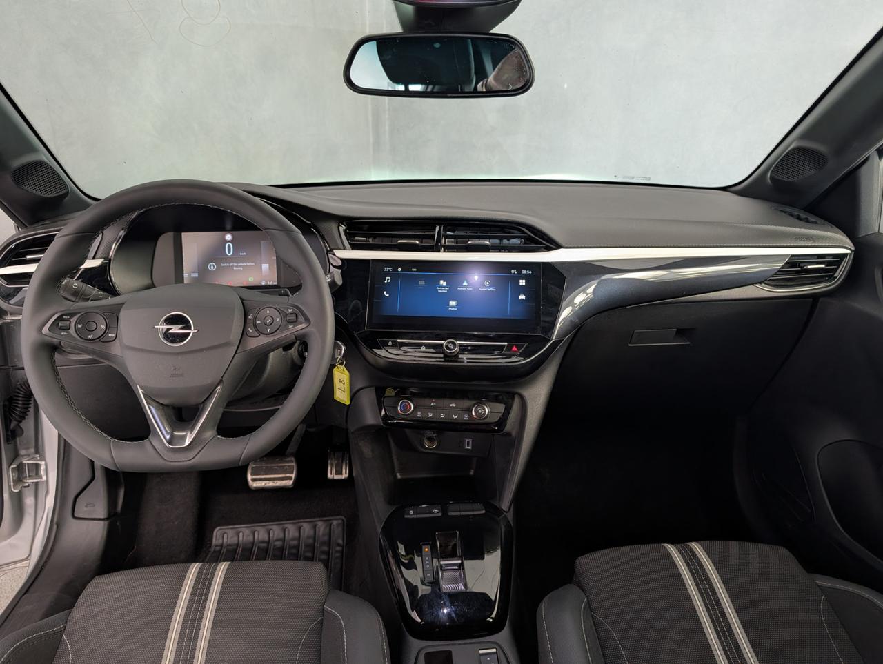 Opel corsa vi 1.2 100cv AT8 GS