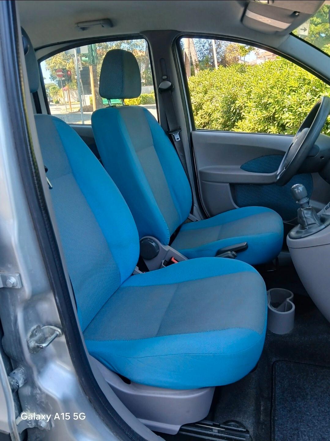 Fiat Panda 1.2 ((( 79000 km ))) NEOPATENTATI - PERMUTE