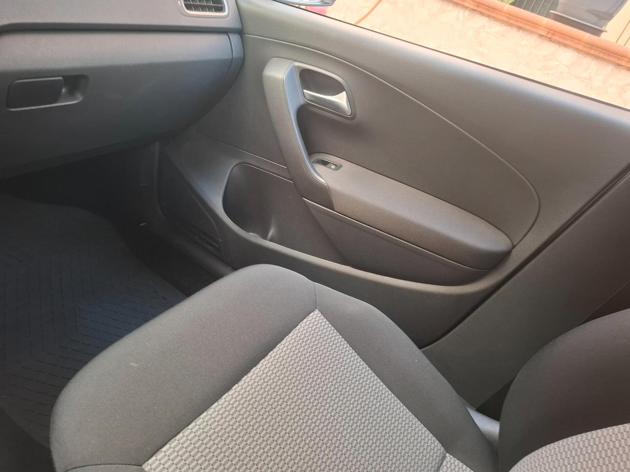 Volkswagen Polo - 1.2 TDI Blue Motion