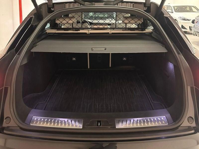 Land Rover Range Rover Velar 2.0d i4 R-Dynamic S 180cv auto my20