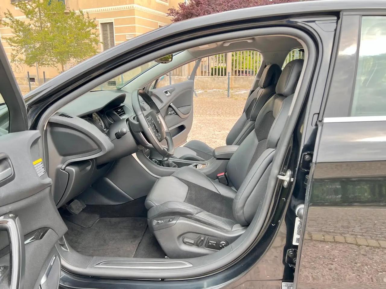 Citroen C5 Berlina 3.0 i V6 24V 211cv aut. Hydractive Exclusive