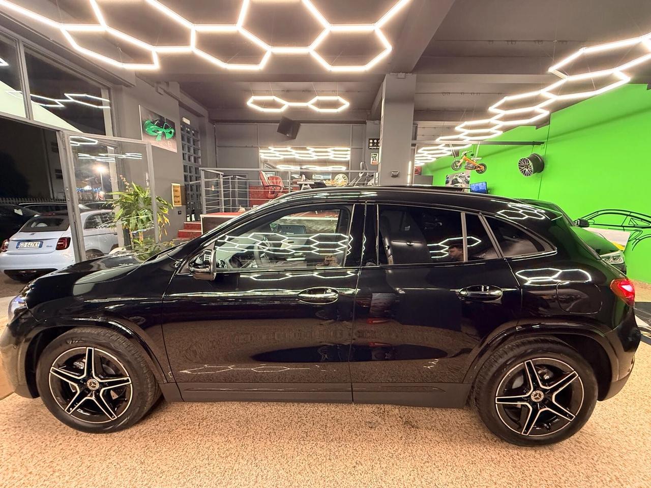 Mercedes - Benz GLA 200 d Automatic AMG Line Premium Plus