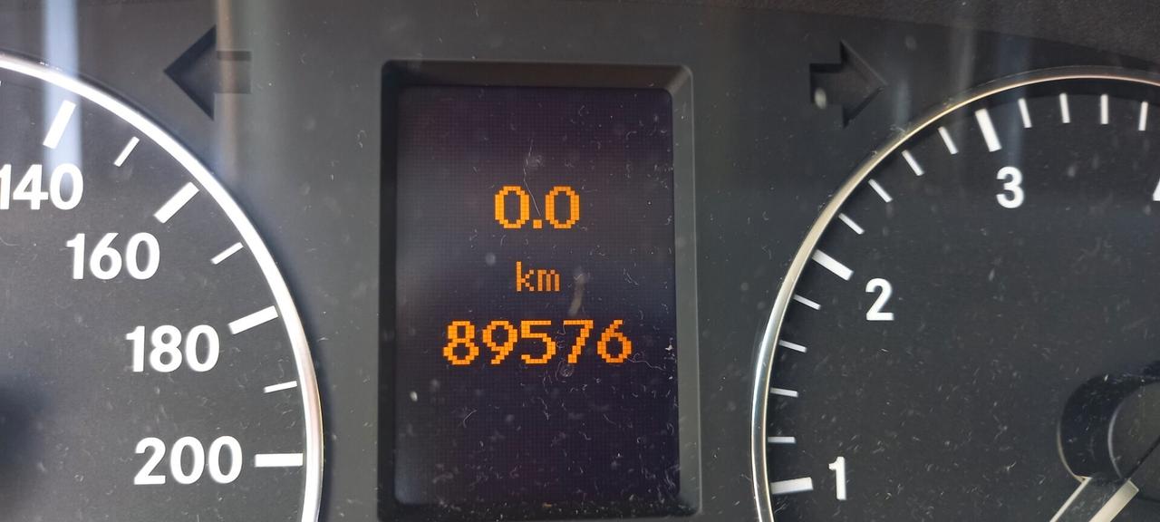 Mercedes-Benz Classe A 160 Benzina cc. 1.5 CV. 95 Cambio Manuale 5 Porte 5 Posti SOLO 89.575 KM. Utilizzabile anche per i Neopatentati.